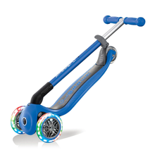 Cargar imagen en el visor de la galería, GLOBBER Primo Plegable LED Azul